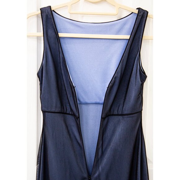 Adrianna Papell Y2K Sleaveless Beaded Gray Evening Dress, size 4 - Picture 7 of 8